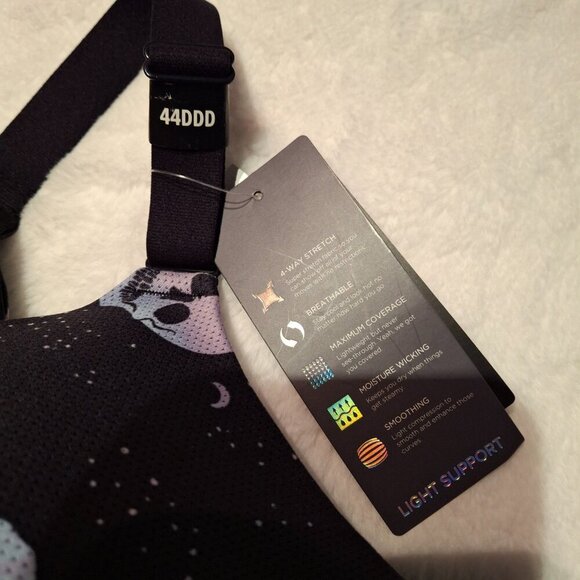 Torrid Active Skulls Sport Bra Sz 44DDD Lightly Padded Adjustable Straps Sports - Picture 12 of 16